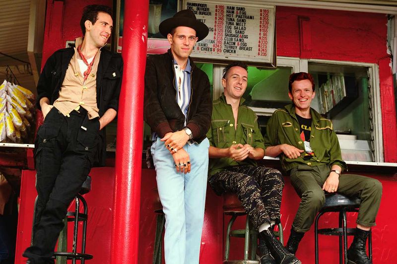 The Clash — The Clash (1977)