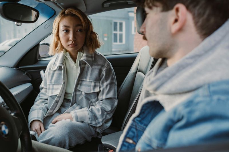 Active Listening Without Interrupting