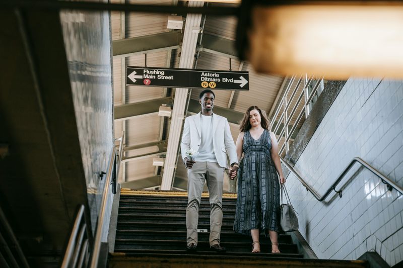 It reduces the chance of getting swept up in love-bombing.