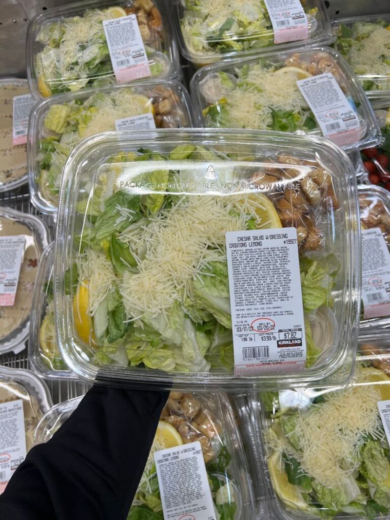 Prepared Salads with Dressing