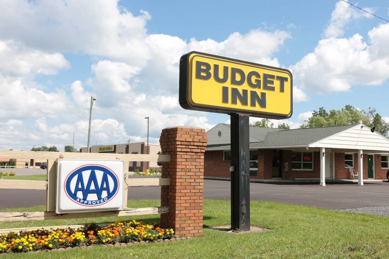 Budget Inn