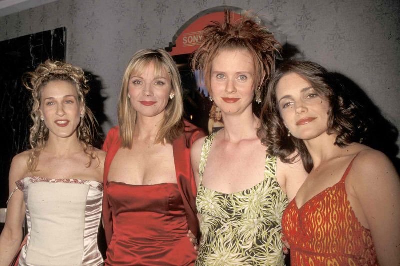 15 Iconic TV Friendships That Were Totally Fake Behind the Scenes