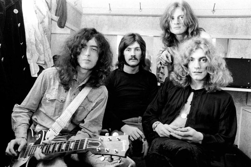 Led Zeppelin — Led Zeppelin (1969)