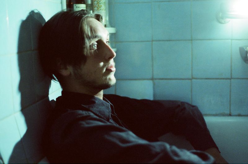 10 Traits of People Who Don't Overshare