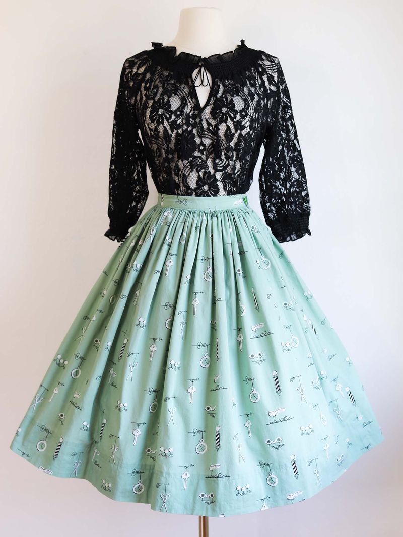 Above-the-Knee Skirts