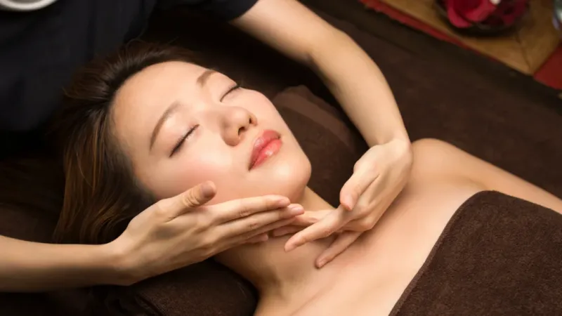 Face Massage Techniques