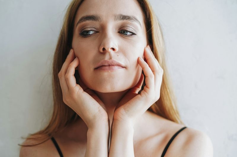 12 Reasons Smart People Struggle With Happiness