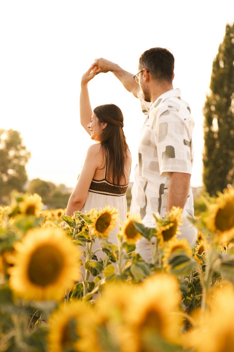 They Rush the Relationship to Feel “Instantly Close”