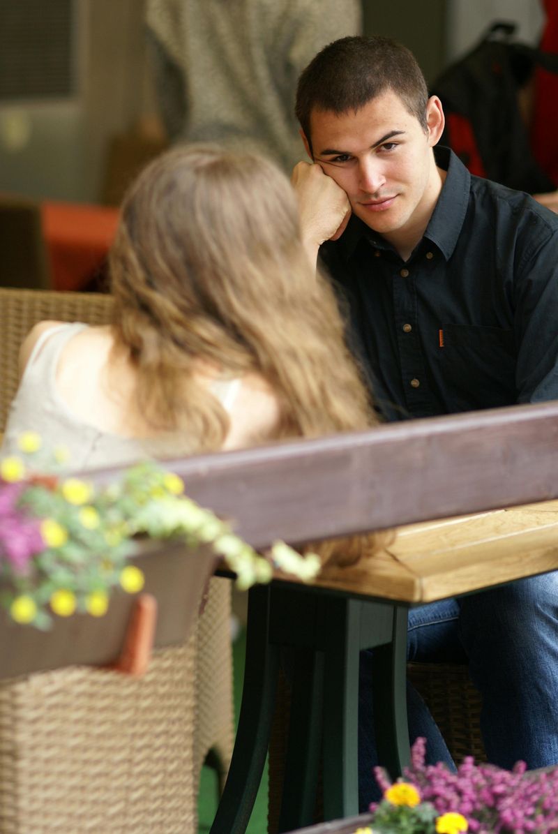Eye Contact Diminishes