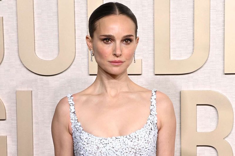 20 Celebrities That Go by Stage Names