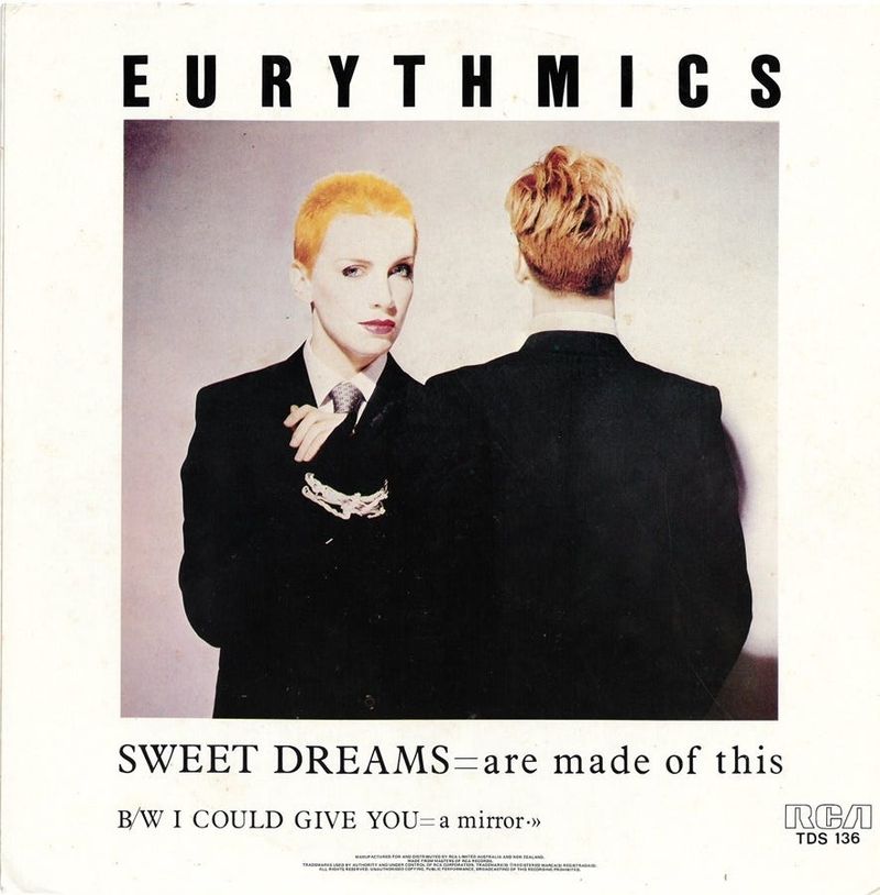Eurythmics – Sweet Dreams (Are Made of This)