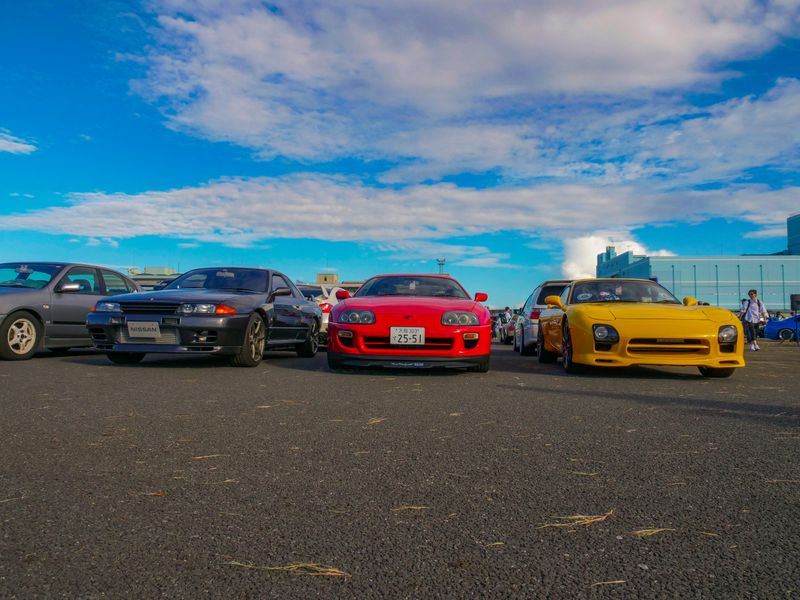 Car Meets & Endless Racing Videos