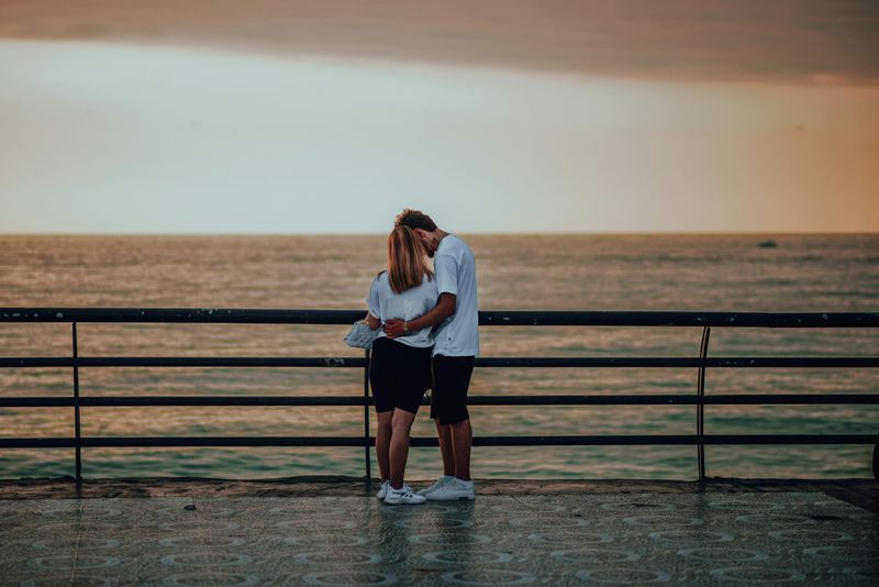 They Show High Emotional Intelligence in the Relationship