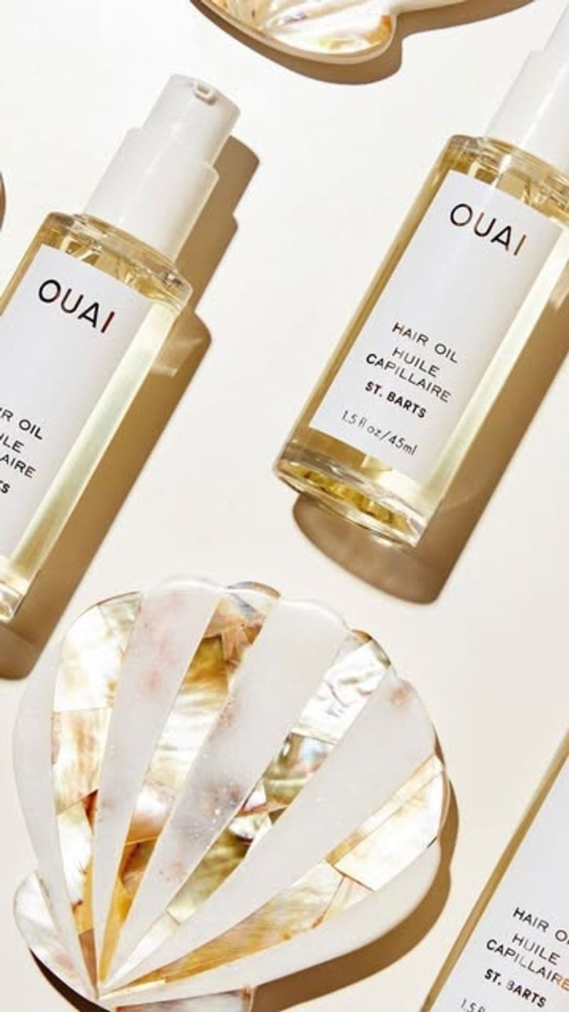 Glossy Finish Elixir: St. Barts Hair Oil