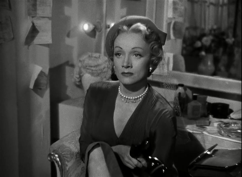 1930s: Marlene Dietrich