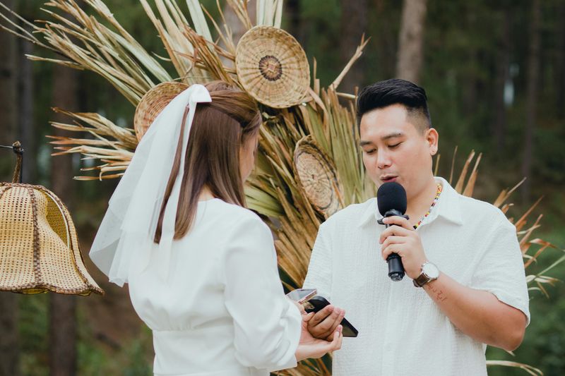 Personalized Vow Ceremonies With Modern Twists