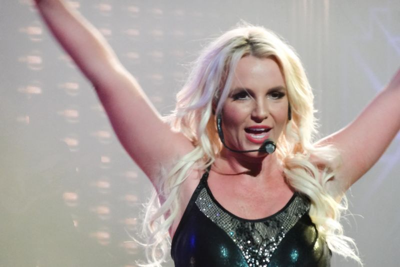 “Toxic” – Britney Spears
