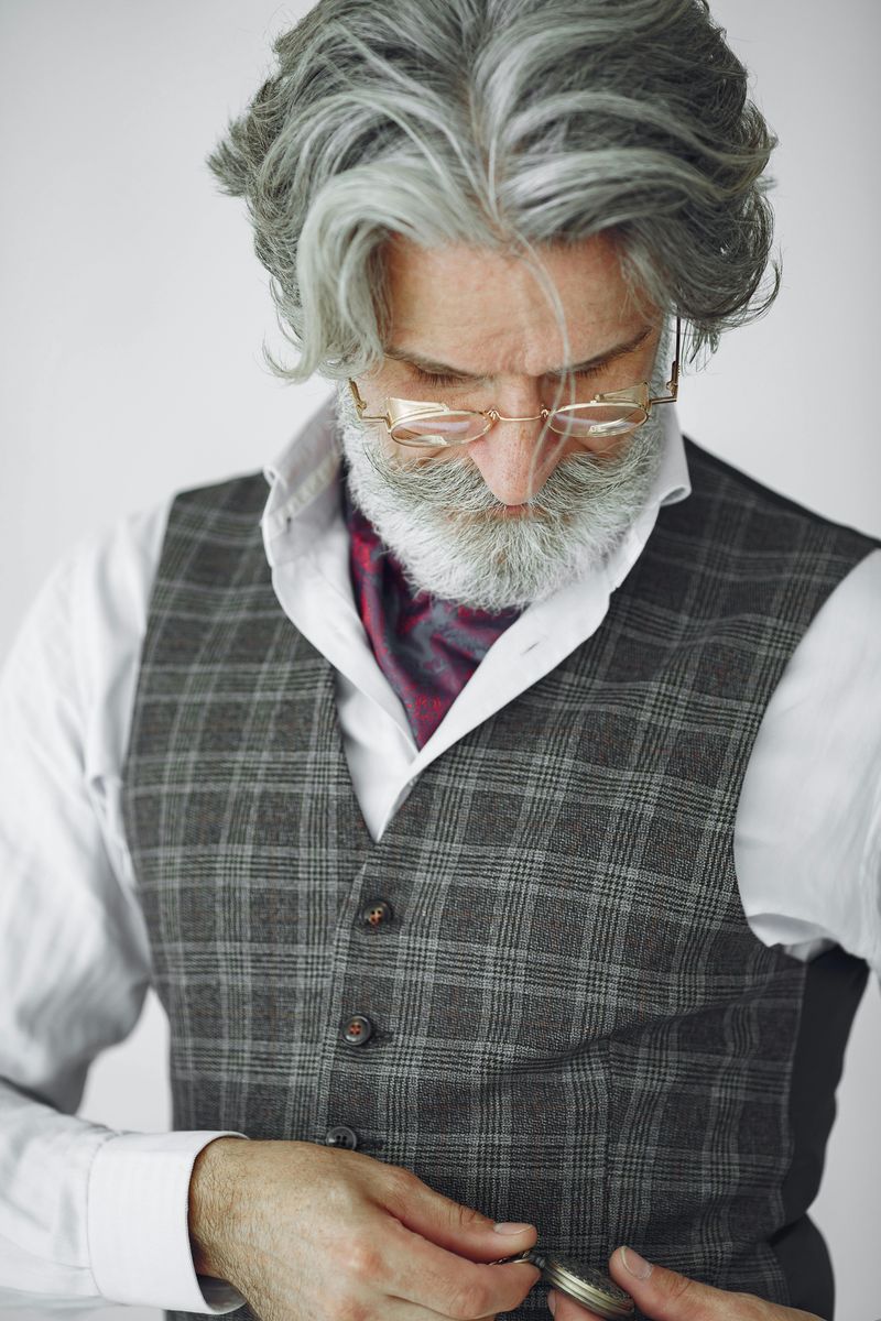 Aging Gracefully Without Criticism