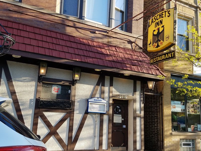 An Easy-to-Miss Doorway on Irving Park Road