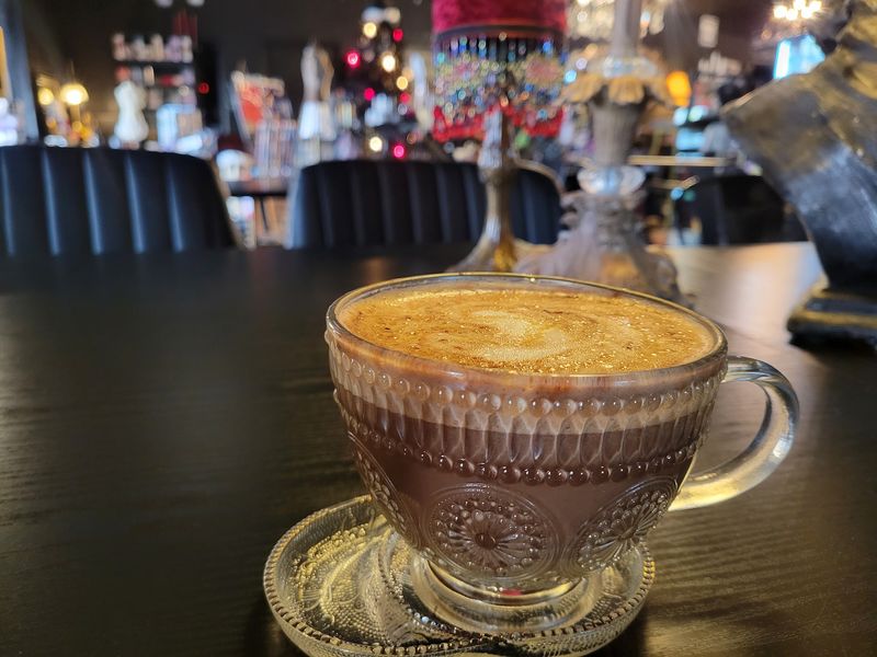 Hexed Lavender, Vampire Kisses and Other Spellbinding Sips
