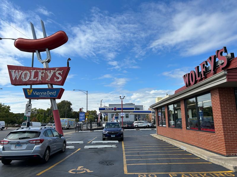 Hours, Prices, and Parking Pointers