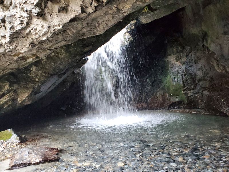 Donut Falls Trail - Big Cottonwood Canyon, Utah