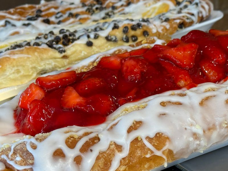Coffee Cakes Worth Slicing Thin and Sharing