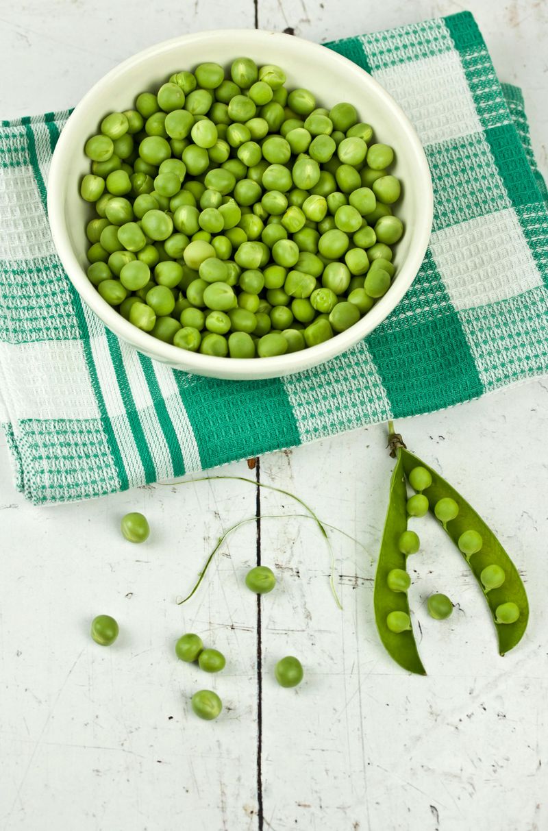 19 Safe and Nutritious Vegetables Dogs Can Enjoy 7 Peas