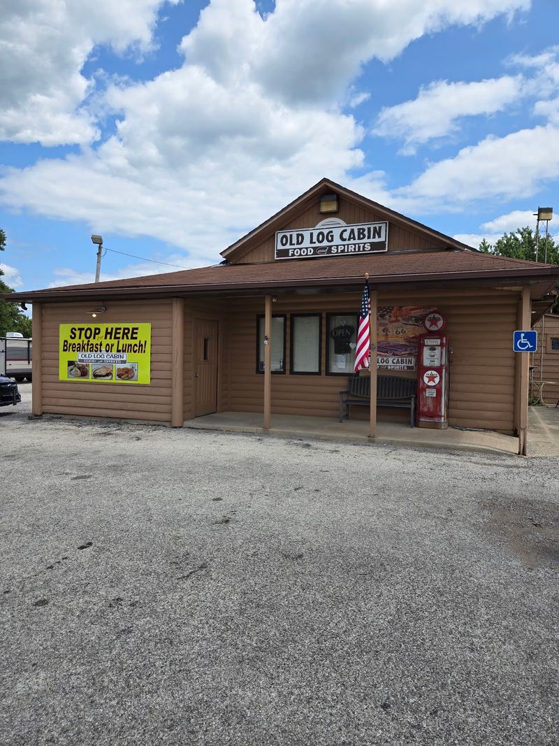A Log Roadhouse on the North Edge of Pontiac