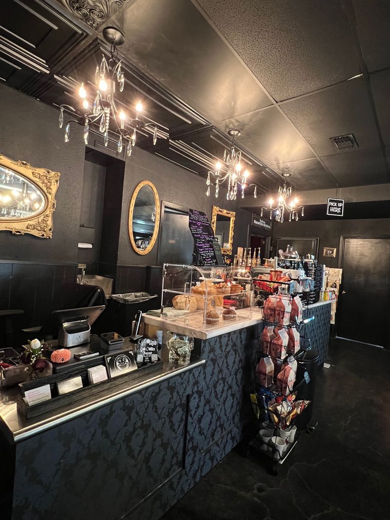 A Goth Coffeehouse on Cheatham Street