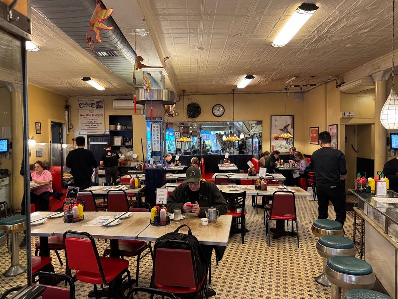 Nom Wah Tea Parlor