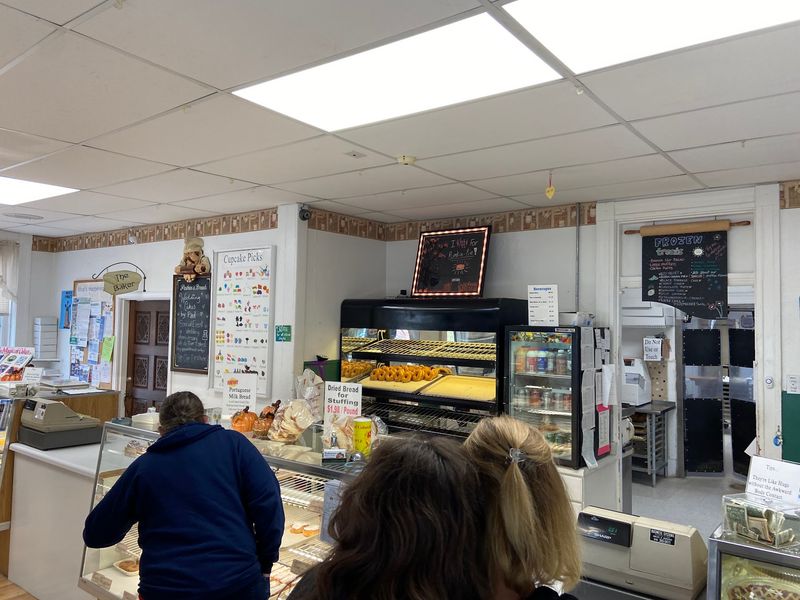 Friendly Faces and a Tiny Shop Vibe