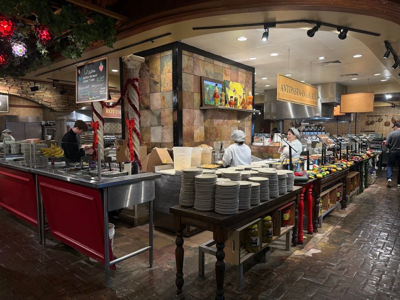 Cinzetti's Italian Market — Overland Park