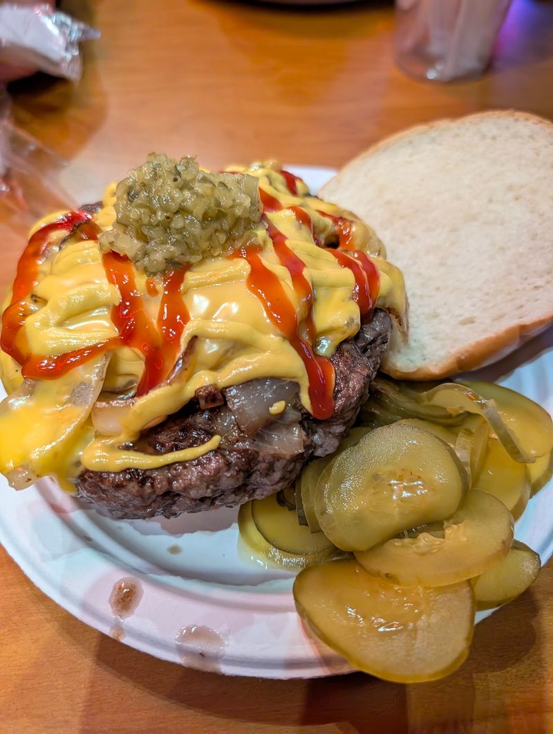 The Famous One-Pound Burger