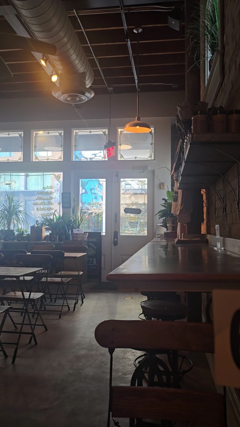 Sunlit Rooms and Cheerful Service