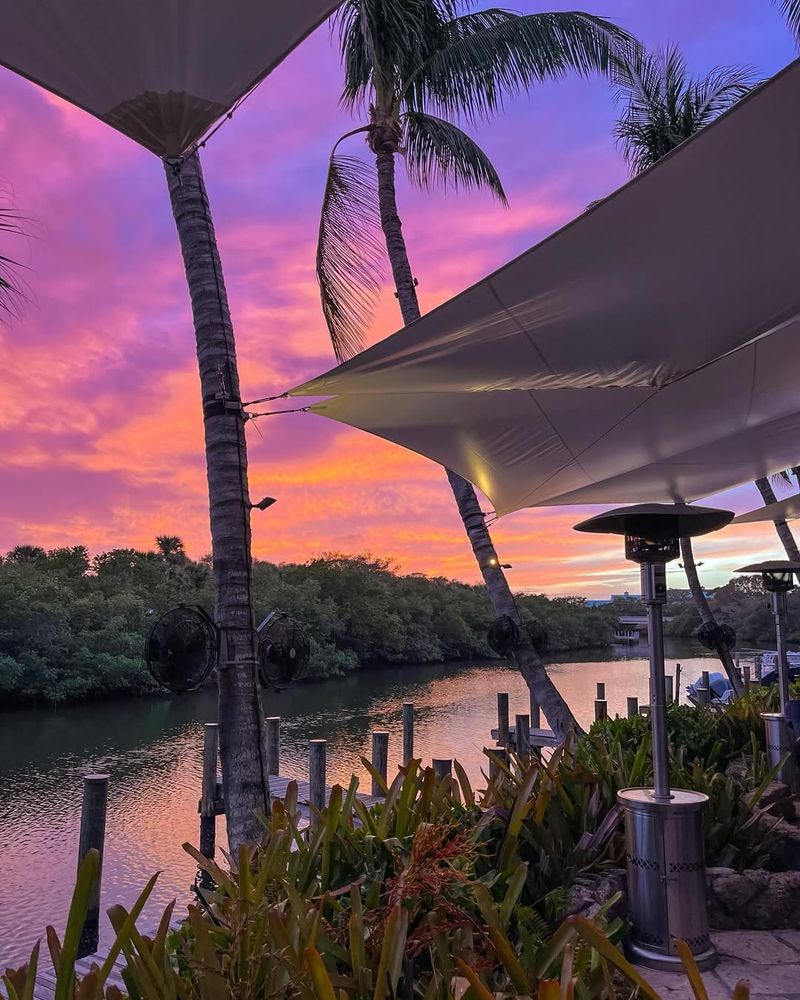 Guanabanas Restaurant — Jupiter