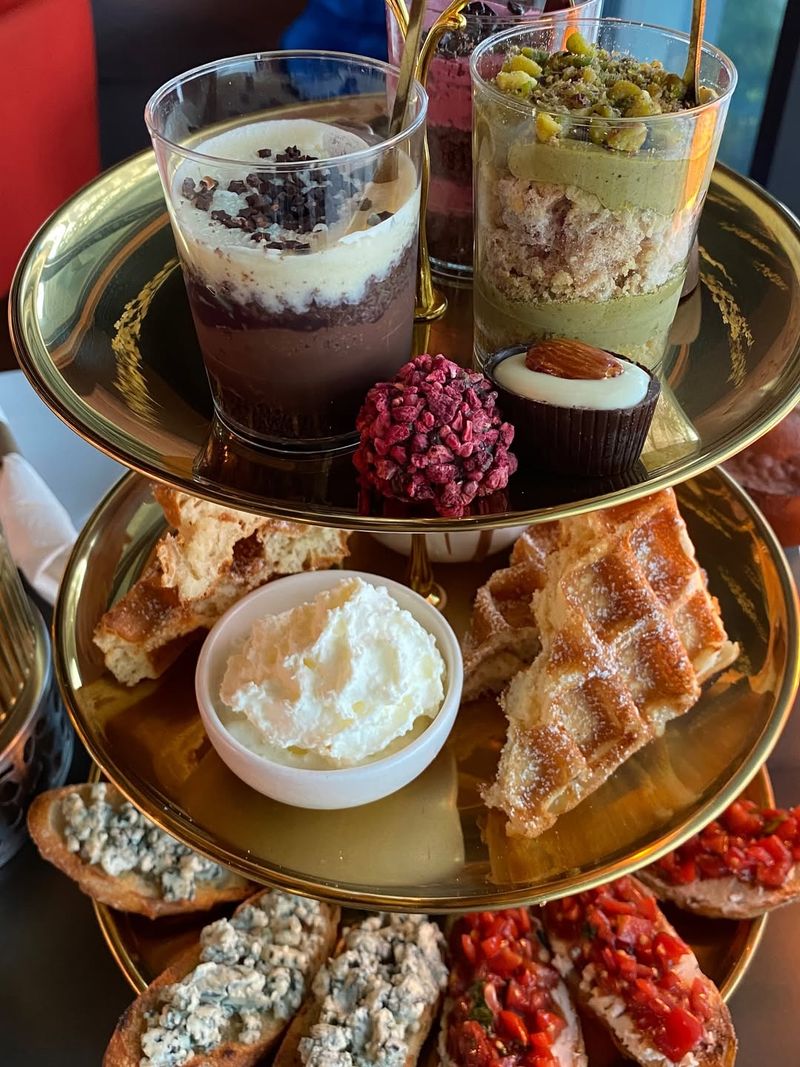 AJ Chocolate House — Winter Park