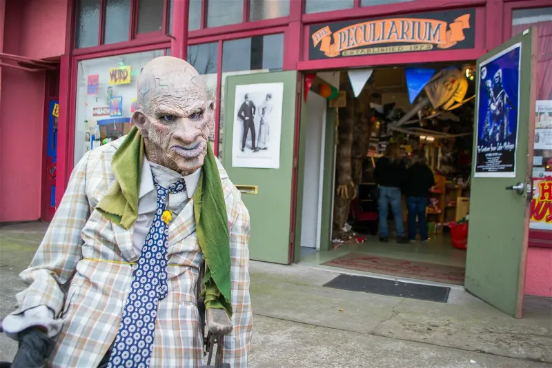 Visit Freakybuttrue Peculiarium