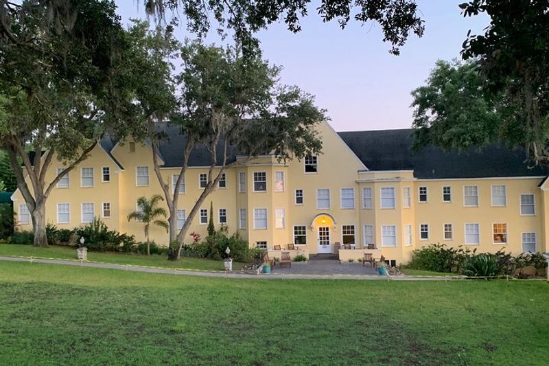 Mount Dora Ghost Walk — Mount Dora, FL