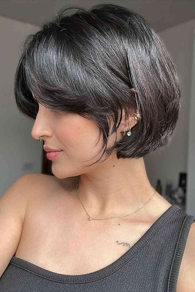 Textured Jaw-Length Cut