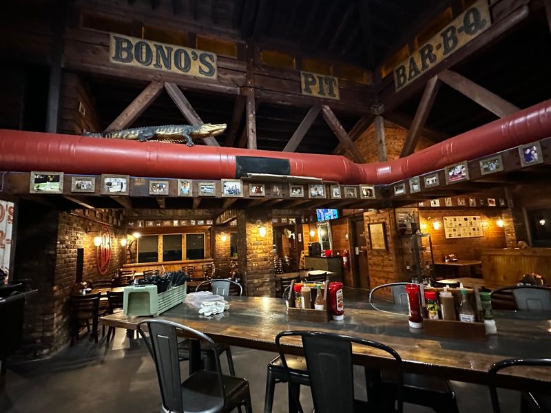 Bono’s Pit Bar-B-Q — Jacksonville, FL