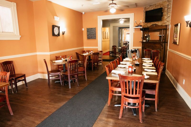 Mandina's Restaurant