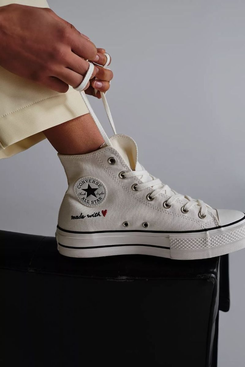 Converse Chuck Taylor All Star Lift