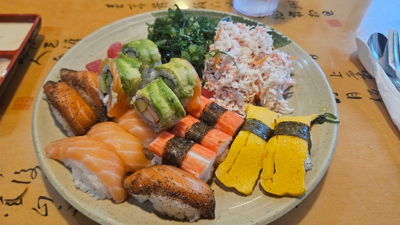 Shinju Japanese Buffet, Davie