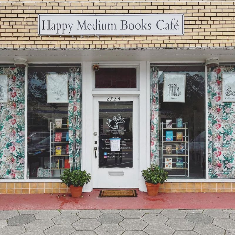 Happy Medium Books Café — Jacksonville