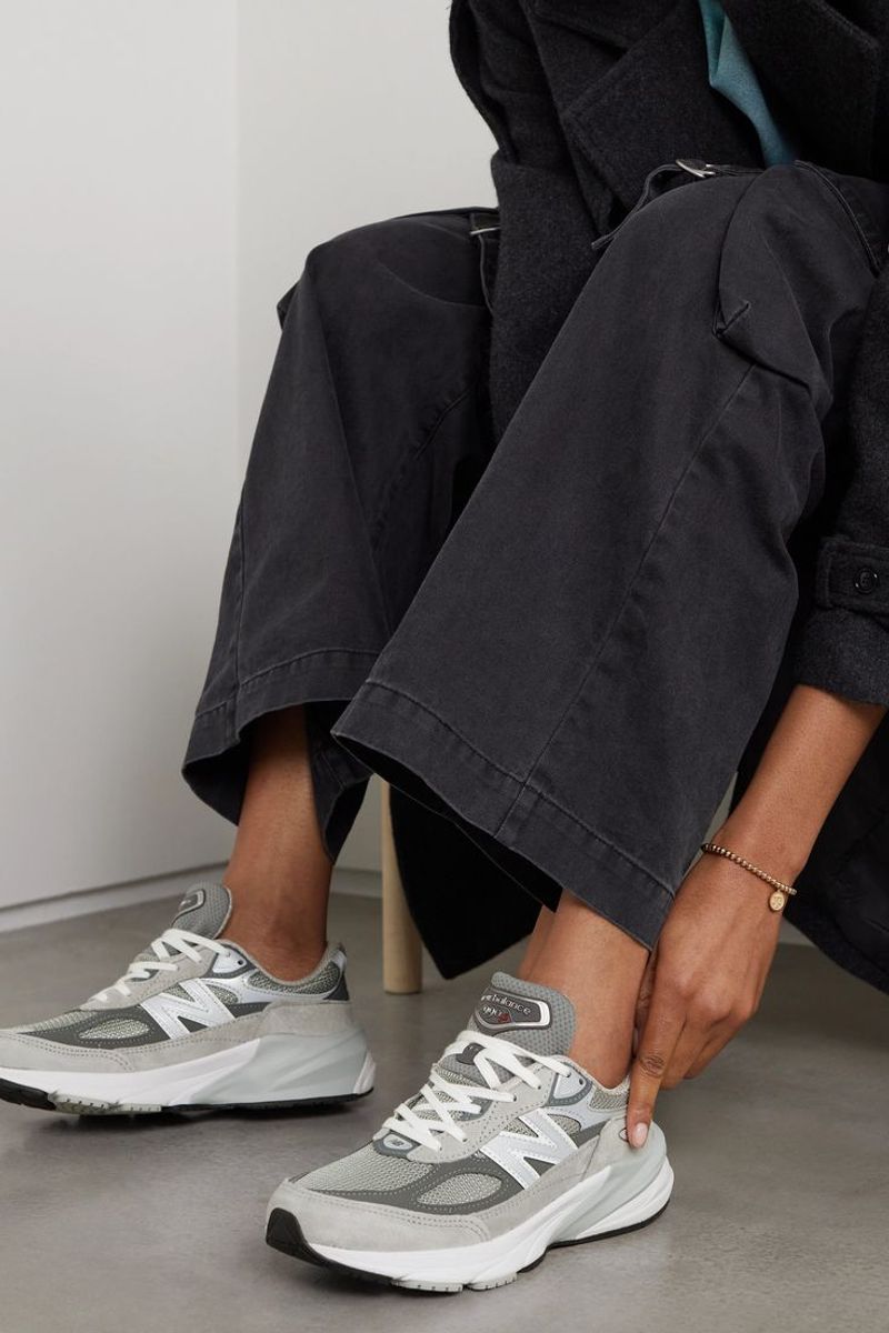 New Balance 990v6
