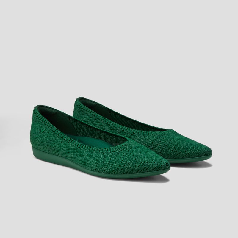 Nordstrom VIVAIA Aria Walker Pointed Toe Flat