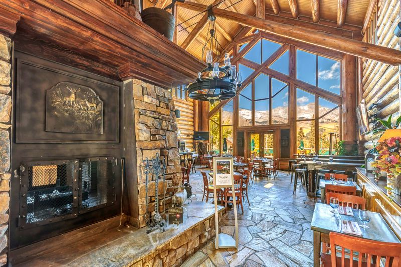 The View Bar & Grill at Mountain Lodge, Telluride