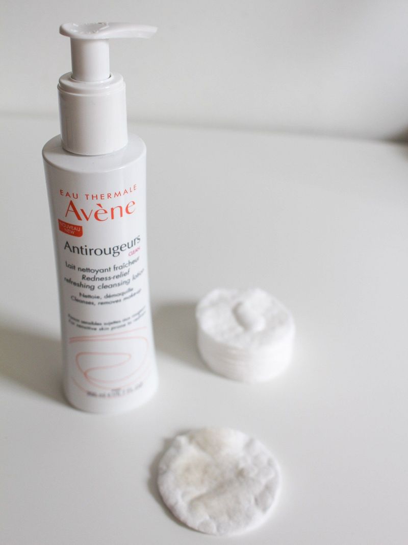 Avene Antirougeurs Clean Redness-Relief Refreshing Cleansing Lotion