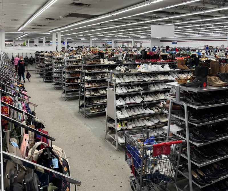 World Thrift (Lake Worth Beach)